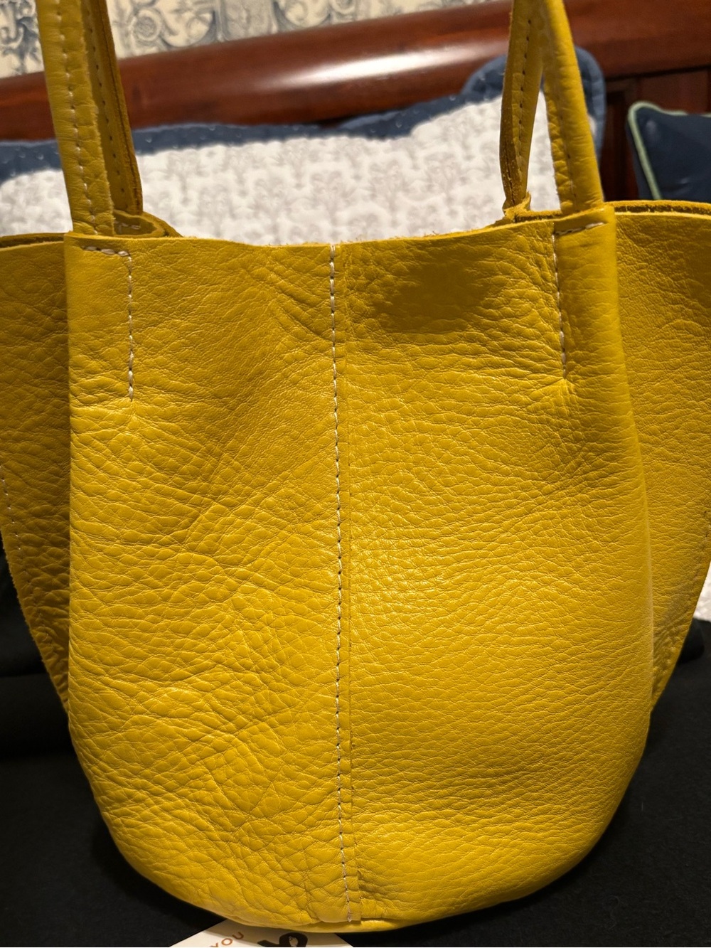 Portland Leather Naples Classic Devan